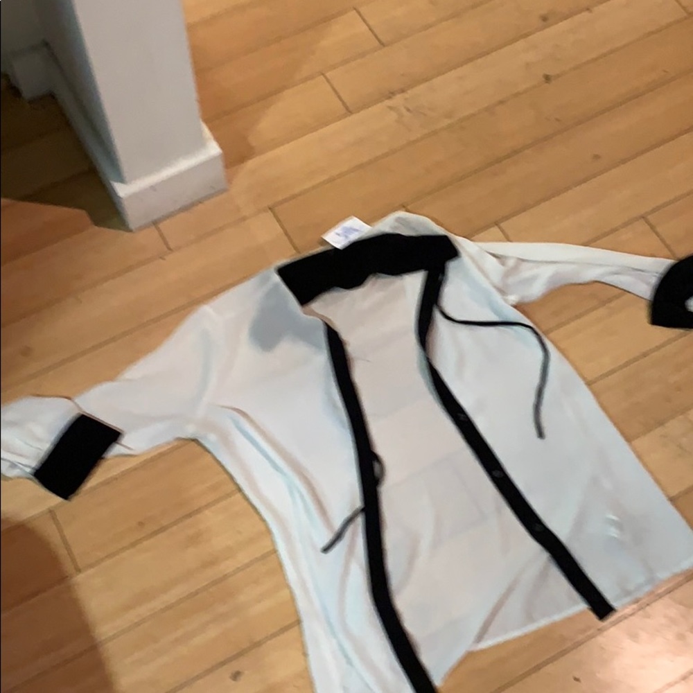 Women’s blouse